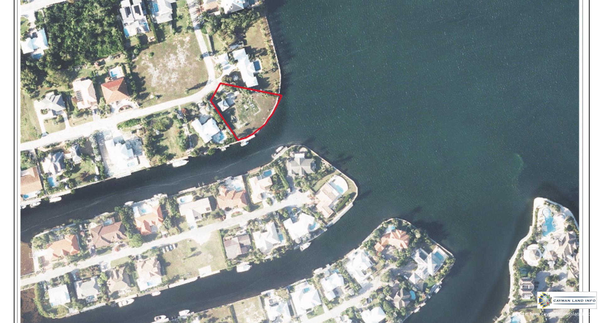 Governors Harbour – Very Wide Lot image 3